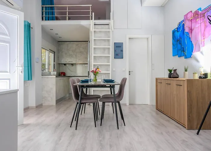 Electra Modern Apartment With Cozy Garden